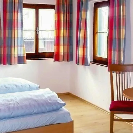 Mit Badeteich Appartement