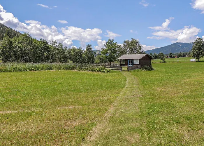 Mit Badeteich Апартаменты *